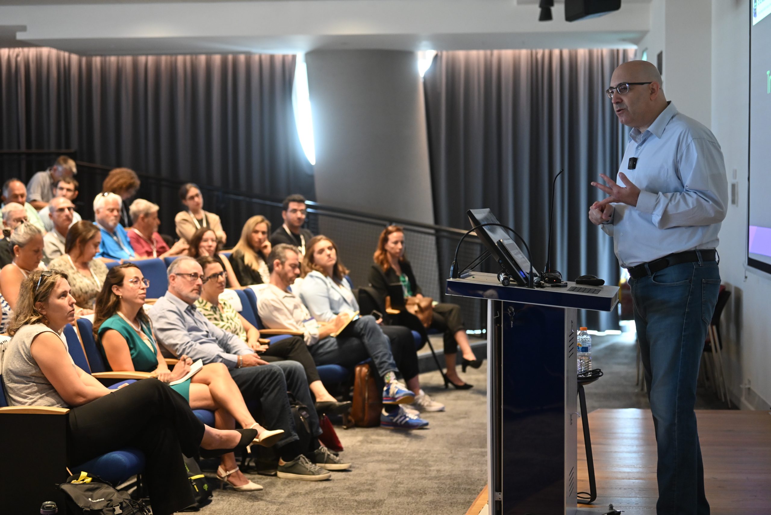 Read more about the article כנס Trust Tech       <br>   מענים טכנולוגיים לדיסאינפורמציה והנדסת תודעה